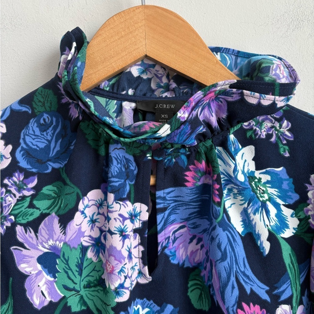 J.Crew Ruffleneck top in floral 365 crepe Size XS - Picture 8 of 10